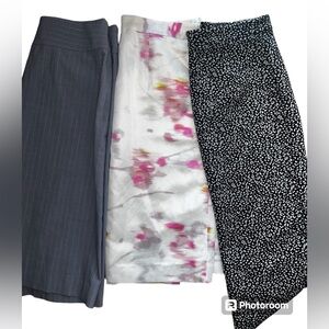 Women’s 3 pieces Banana Republic skirts. 3 designs in a size 6. Sale!